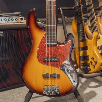 Sandberg 샌드버그 베이스기타 Electra TT4 Sunburst